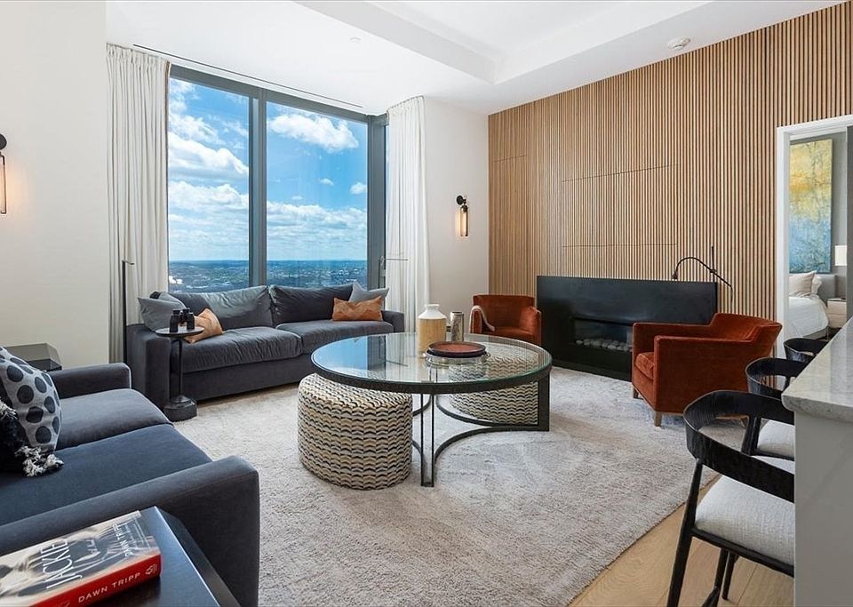 1st image of 1 Dalton St APT 4705