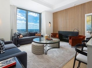 1 Dalton St APT 4705, Boston, MA 02115