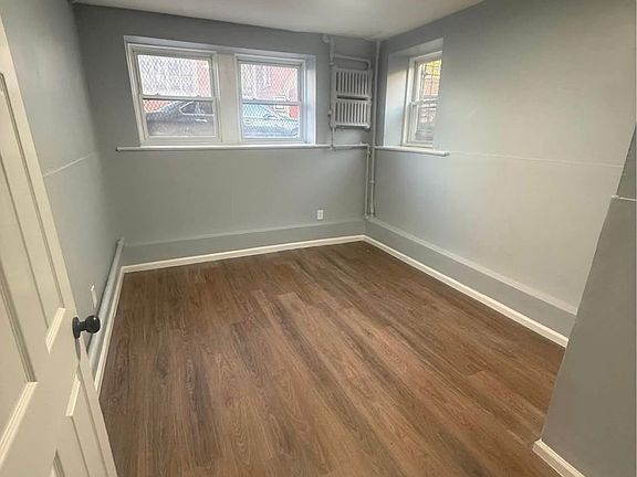 5th image of 320 S Orange Ave #1