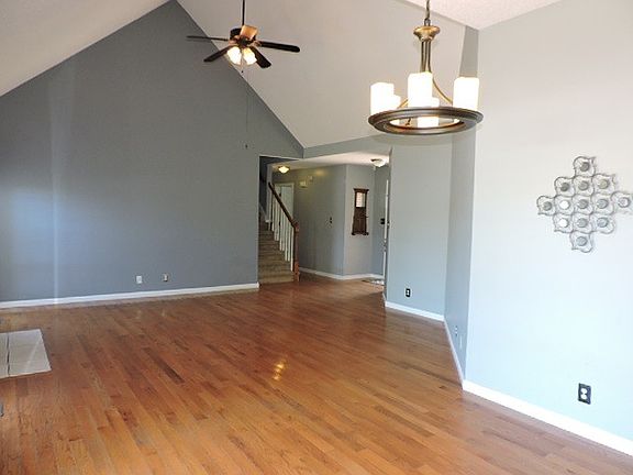 4th image of 3393 Marrast Dr