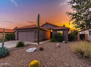 12373 N Brightridge Dr, Oro Valley, AZ 85755