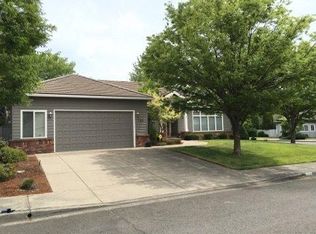 755 Eastridge Dr, Medford, OR 97504