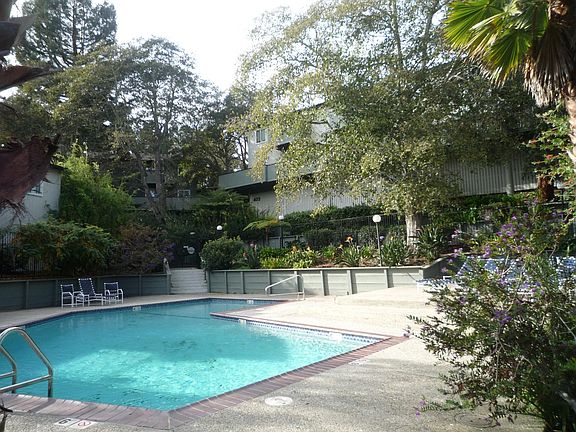 4th image of 421 Piccadilly Pl APT 8