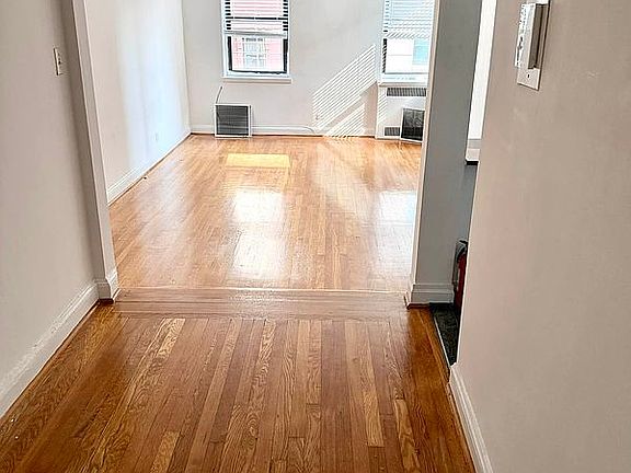 2nd image of 29 W 65th St APT 6B