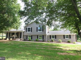 1118 Oaklawn Dr, Culpeper, VA 22701