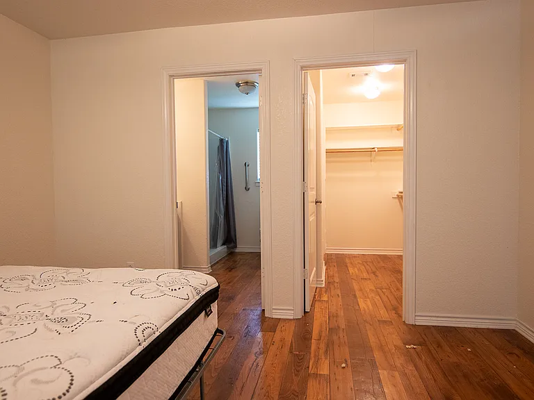 655 Mitchell St — Photo 7