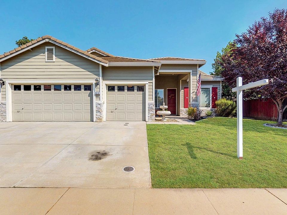 1st image of 3032 W Mammoth Dr