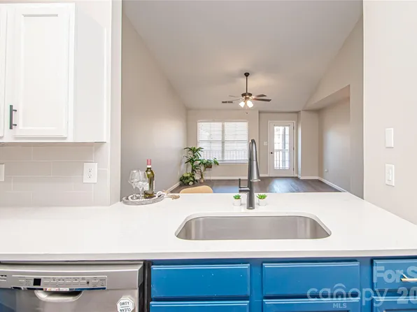 2342 Brendon Patrick Ct, Charlotte, NC 28262