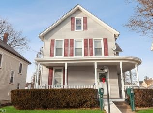 26 State St, Washington, NJ 07882