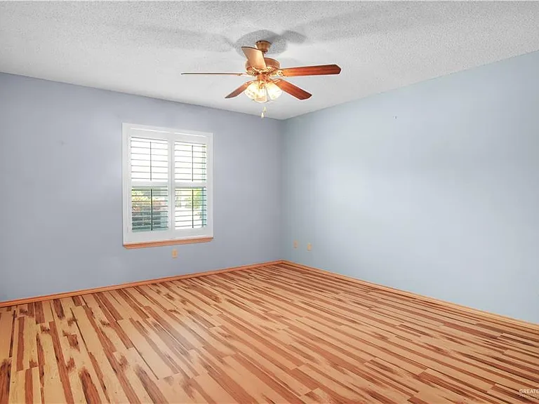 2309 Yarrow St — Photo 15