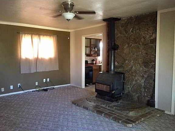 2nd image of 1006 N Sewell Ave