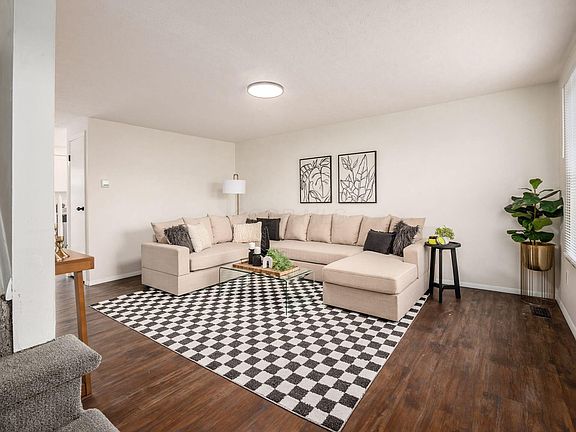 5th image of 2785 Avati Dr