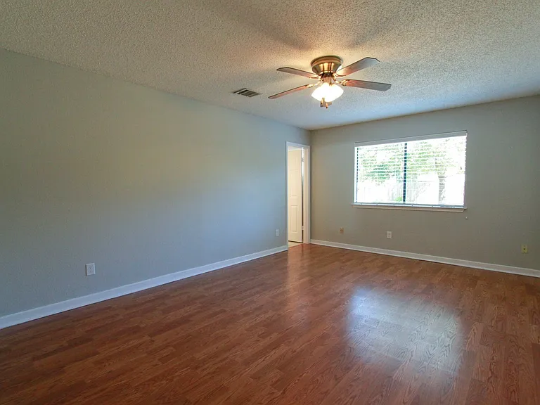 1809 Fawn Ridge Trl — Photo 20