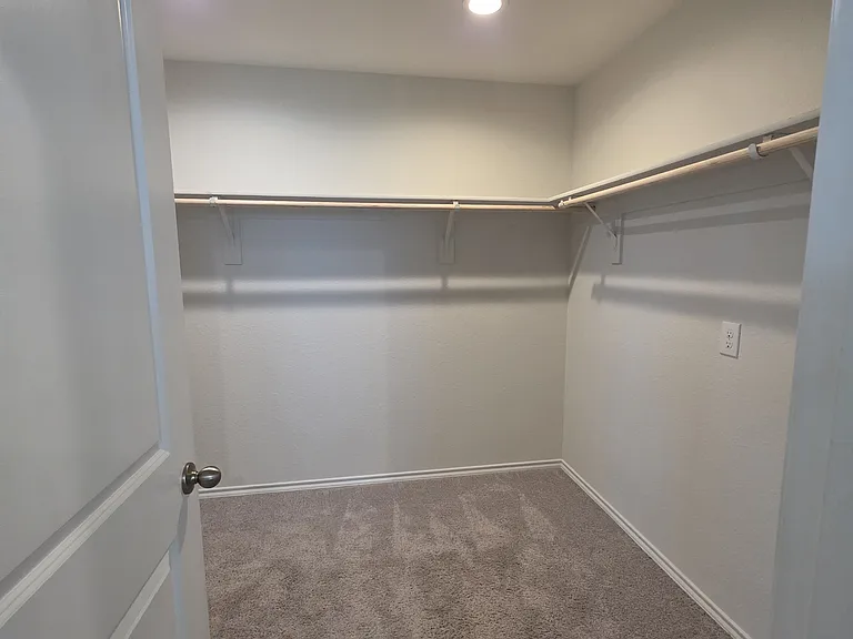 1644 Glade Meadows Dr — Photo 9