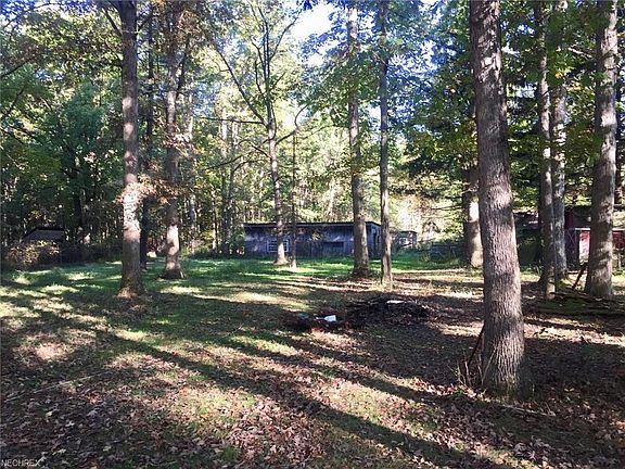 4th image of 3534 Portage Easterly