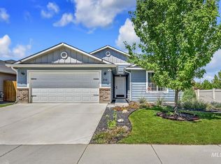 216 W Peach Springs St, Meridian, ID 83646