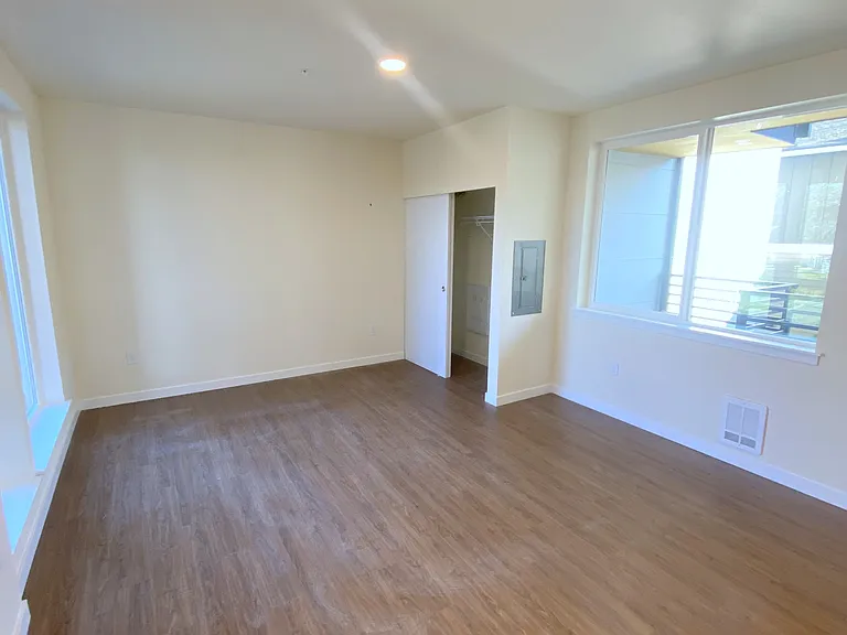 1439 NW 60th St #205BALLARD — Photo 3