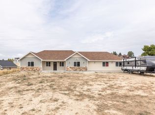 971 Alpine Dr, Spring Creek, NV 89815