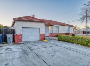 7044 Woodbine Ave, Sacramento, CA 95822