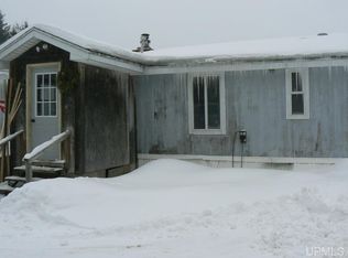 N5574 Jarvinen Rd, Skandia, MI 49885