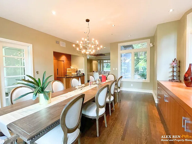 2838 SW Marine Dr — Photo 11