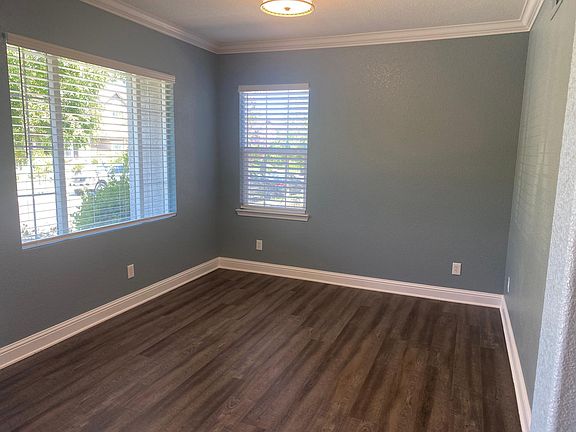 2nd image of 50 N Boyle Heights Ct