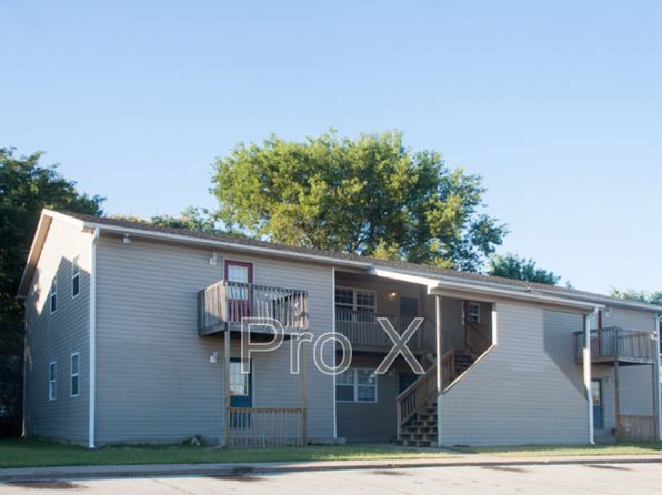 4557 E Zora St APT F