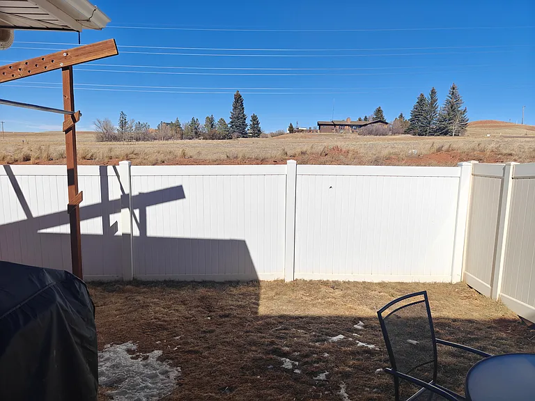1429 Thaxton Ct — Photo 23