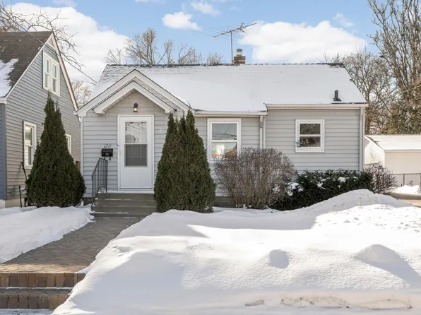 1211 Dwane St, South Saint Paul, MN 55075