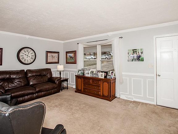 2nd image of 172 Northland Dr
