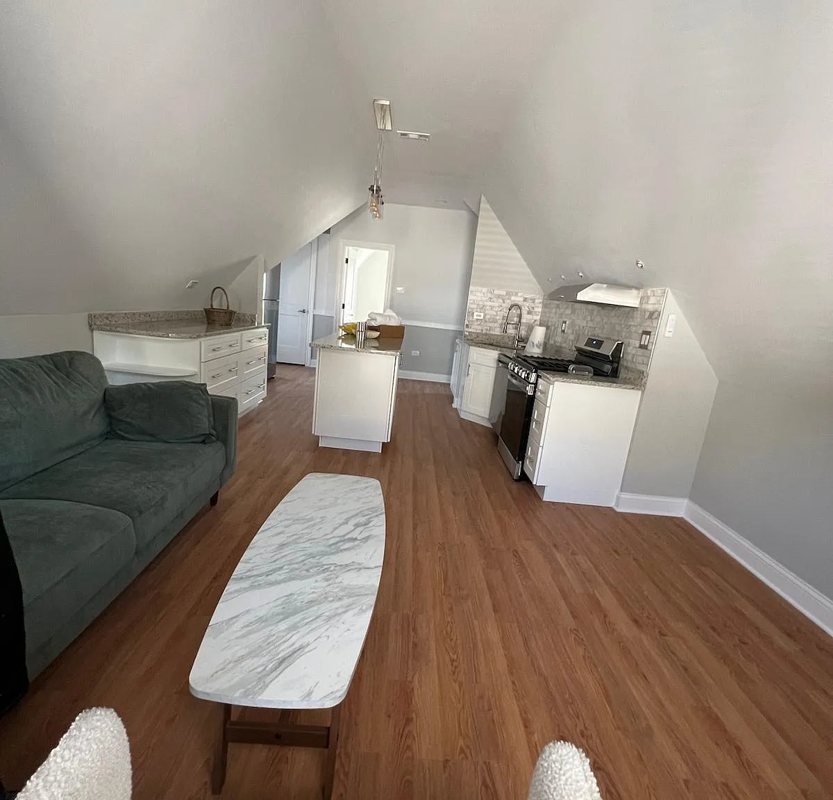 1 bed, $2,395 — Photo 3
