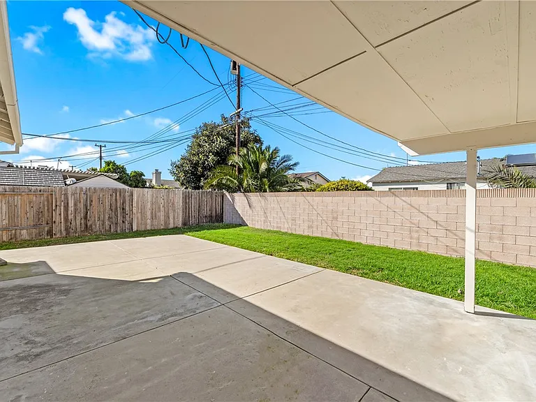 6431 Brown Cir — Photo 30