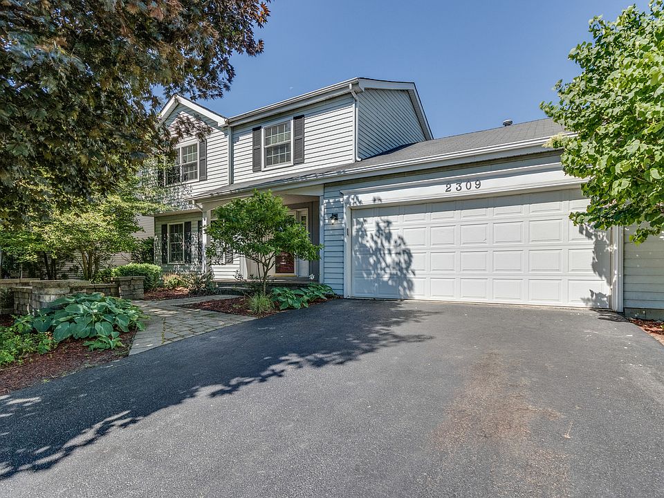 1st image of 2309 Newport Dr