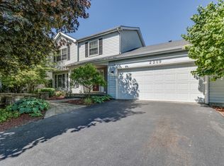 2309 Newport Dr, Naperville, IL