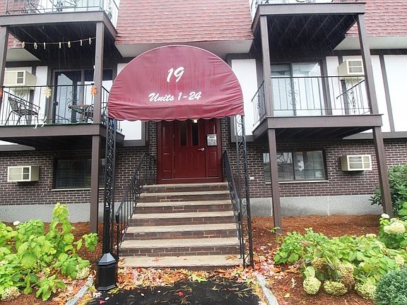 2nd image of 19 Erick Rd APT 2