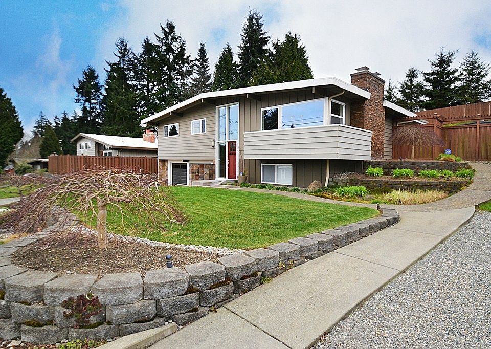 1st image of 16019 SE 10th St