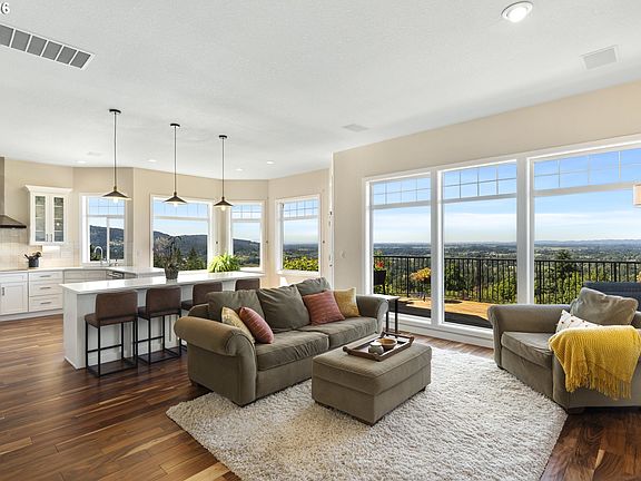 3rd image of 29475 NE Miller View Ln