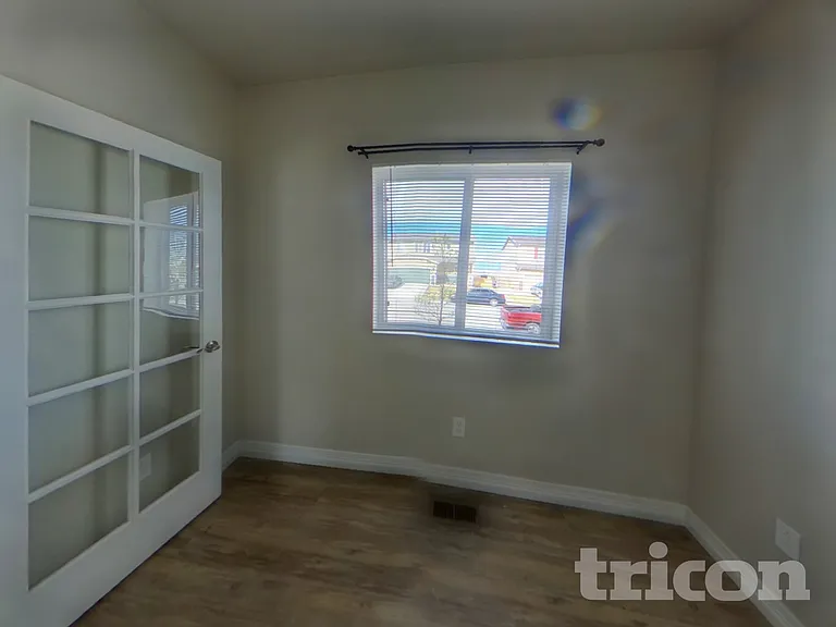 1126 Huntington Ave — Photo 15