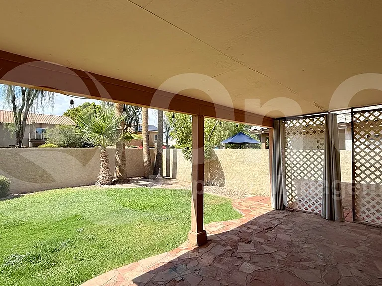 1481 E Cheyenne St — Photo 4