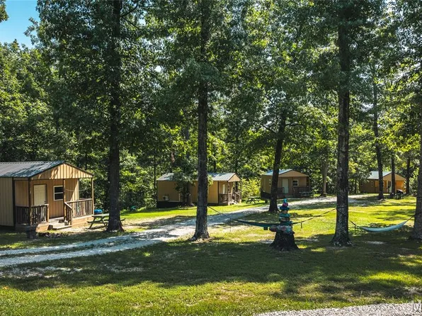 11726 Highway K, Jadwin, MO 65501