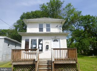 1114 Laurel Rd, Sharon Hill, PA 19079