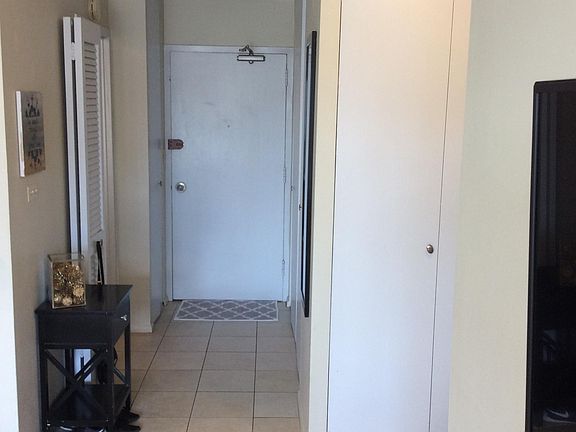 3rd image of 1360 N Sandburg Ter APT 2209