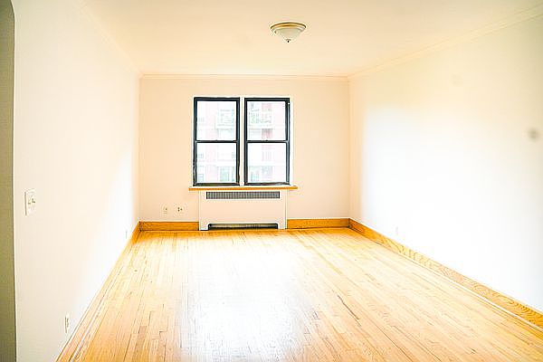 1st image of 304 E 12th St #5J
