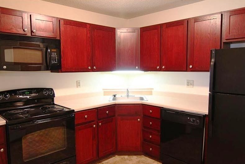 2nd image of 11100 Anderson Lakes Pkwy APT 302
