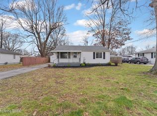 2710 Pioneer Rd, Shively, KY 40216