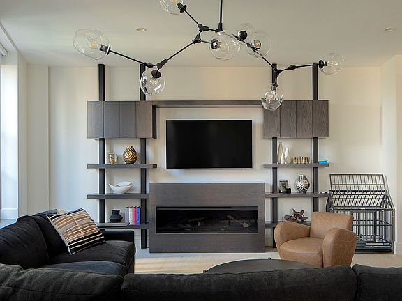 3rd image of 100 Barclay St APT 16A