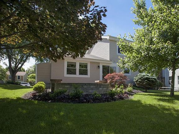5th image of 406 Highmeadows Village Dr
