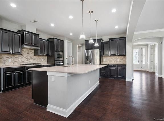 5th image of 353 Monteray Oaks Cir