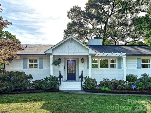 3131 Pinehurst Pl, Charlotte, NC 28209