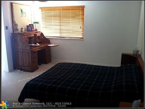 4th image of 1410 Canary Island Dr